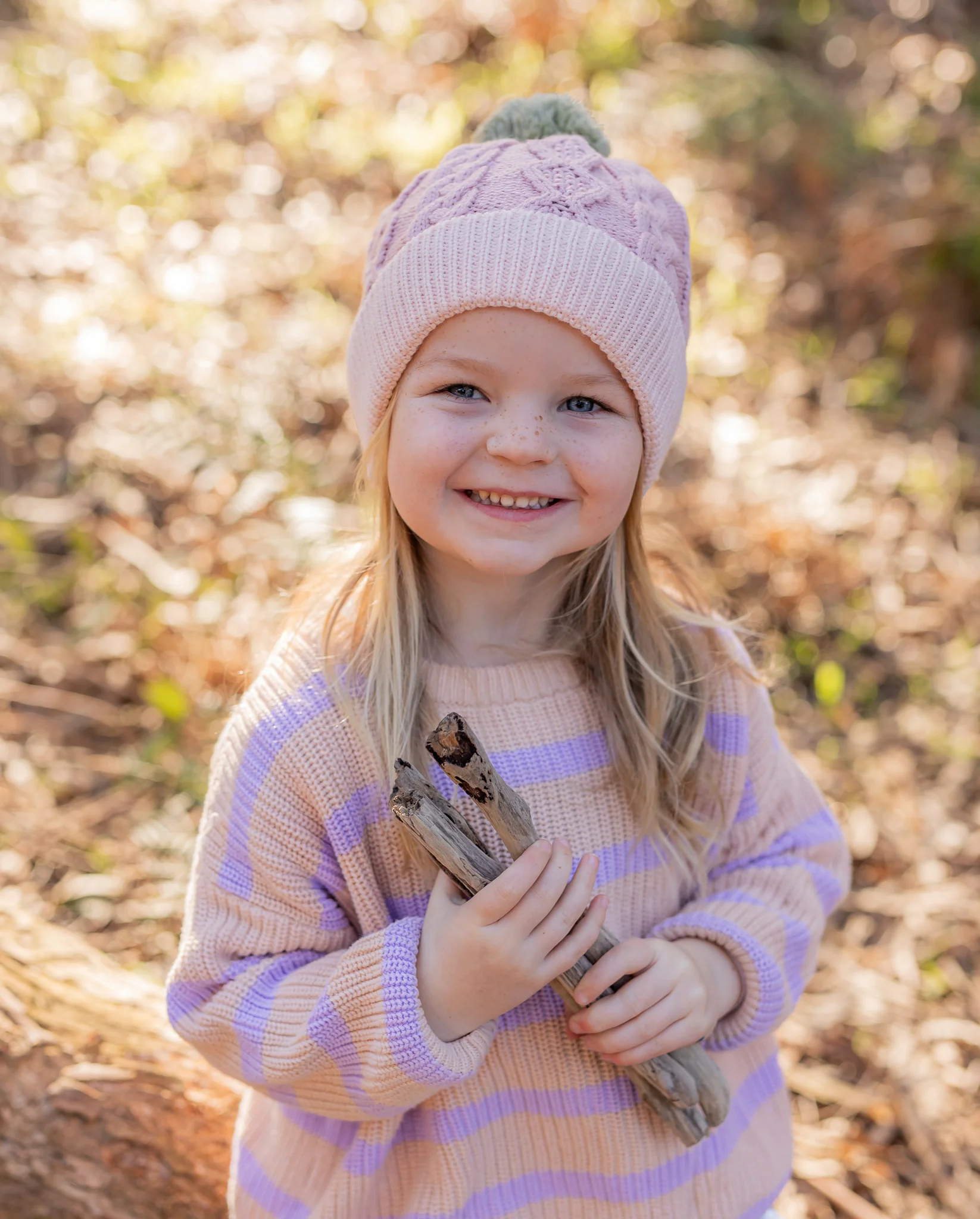 Acorn August Merino Beanie Dusty Pink - Image 3