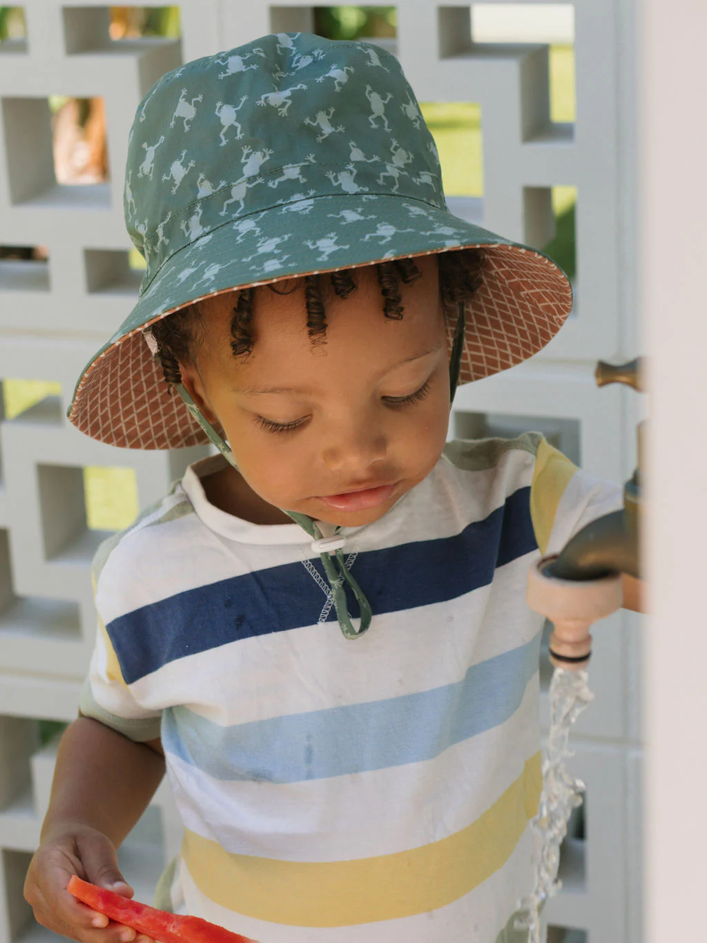 Frogs Wide Brim Bucket Hat - Image 2