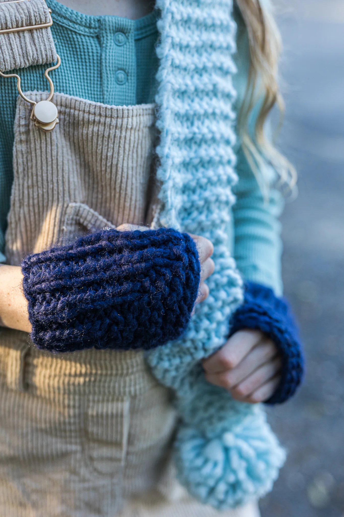 Acorn Journey Fingerless Mittens - Navy - Image 2