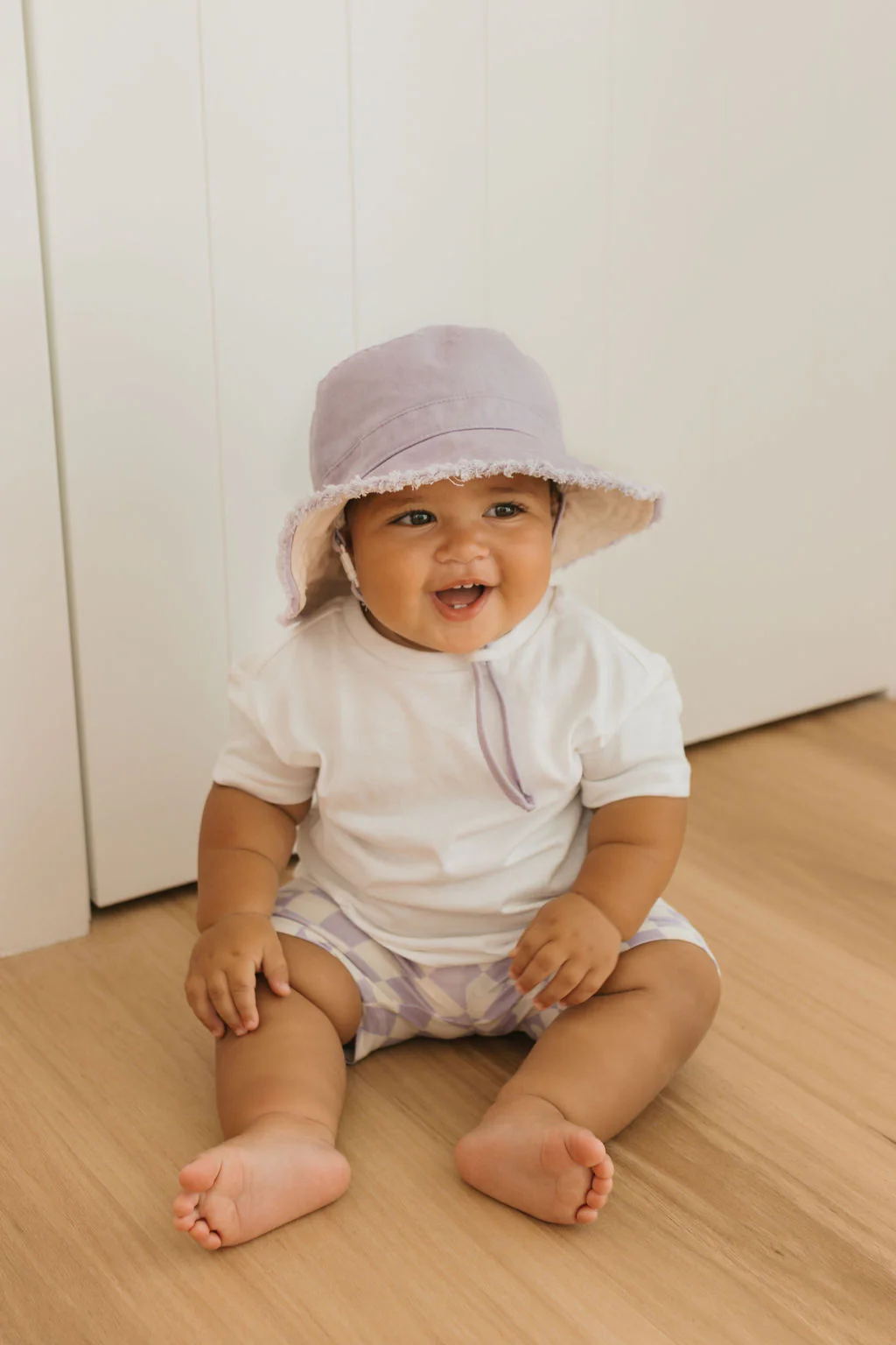 Lavender Frayed Bucket Hat - Image 3