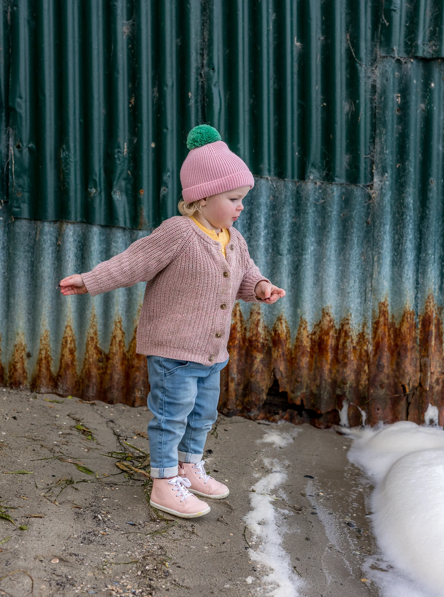 Acorn Oslo Merino Ribbed Beanie - Pink & Green - Image 3