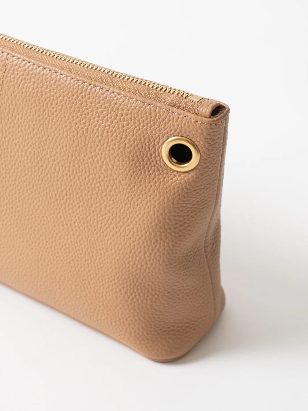 Luxe Medium Pouch - Latte - Image 4