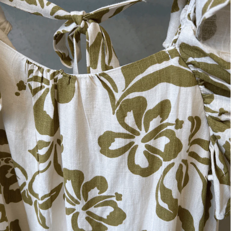 Daisy and Hen Aloha Dress - Image 4