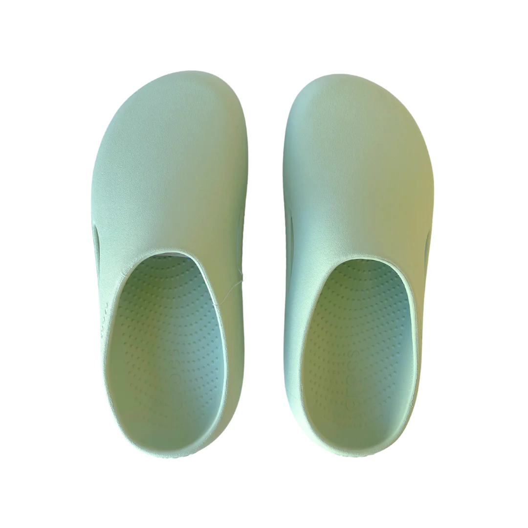 Adult Mellow Recovery Clog - Plaster - Image 3