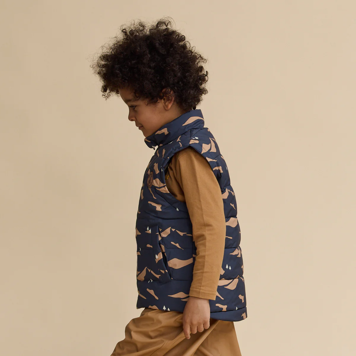 Crywolf Reversible Vest - Great Outdoors - Image 6