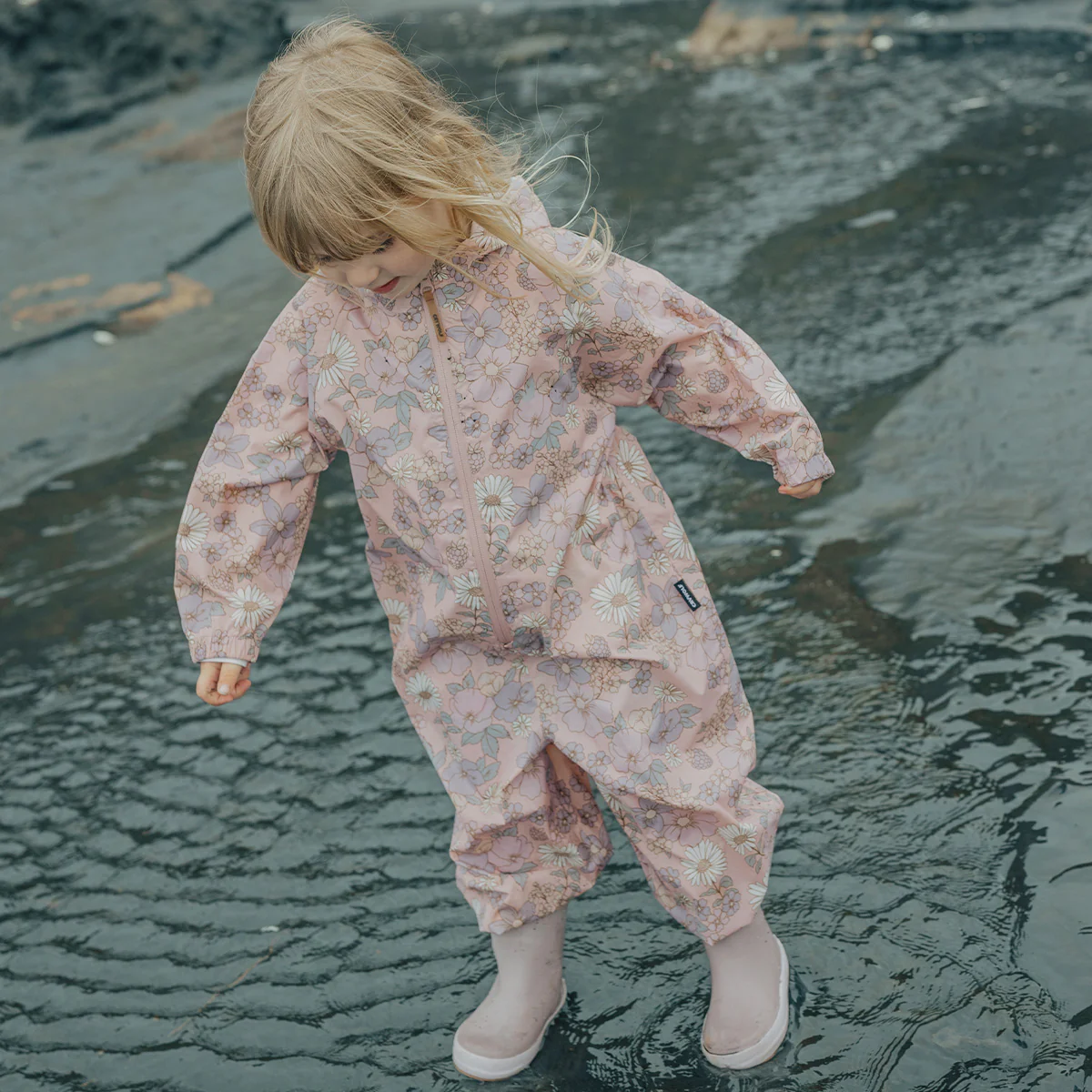 Splash Suit - Daisy Floral - Image 3