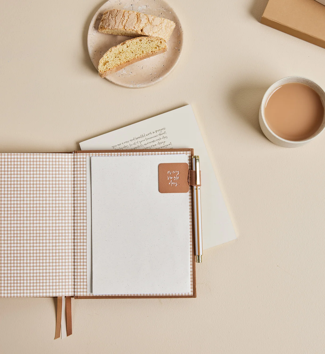 2024 Planner | Signature | Daily | Biscotti - Image 2