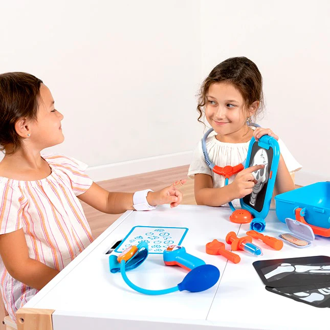 Pretendables Doctor Set - Image 3