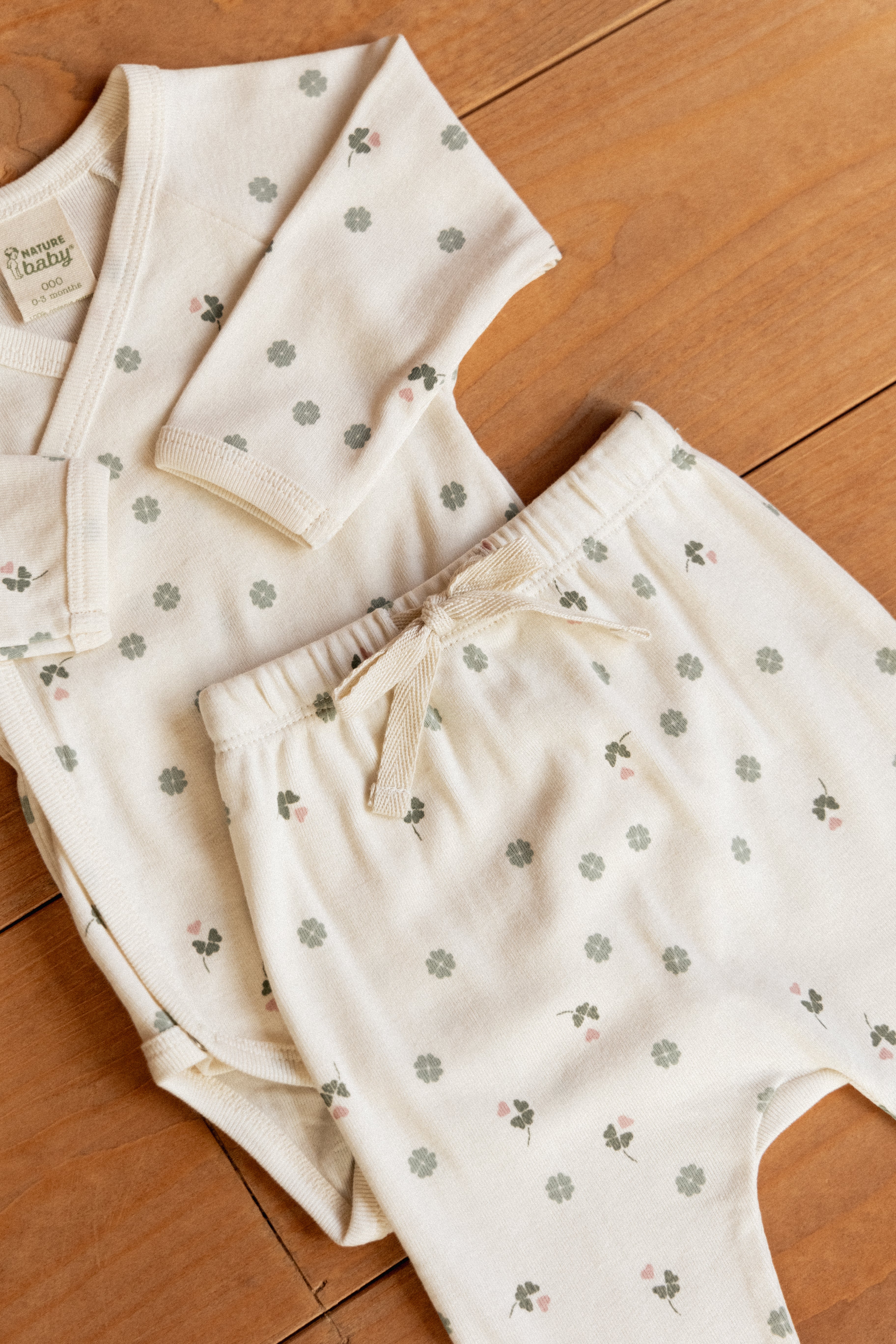 Footed Rompers - Lucky Print - Image 2