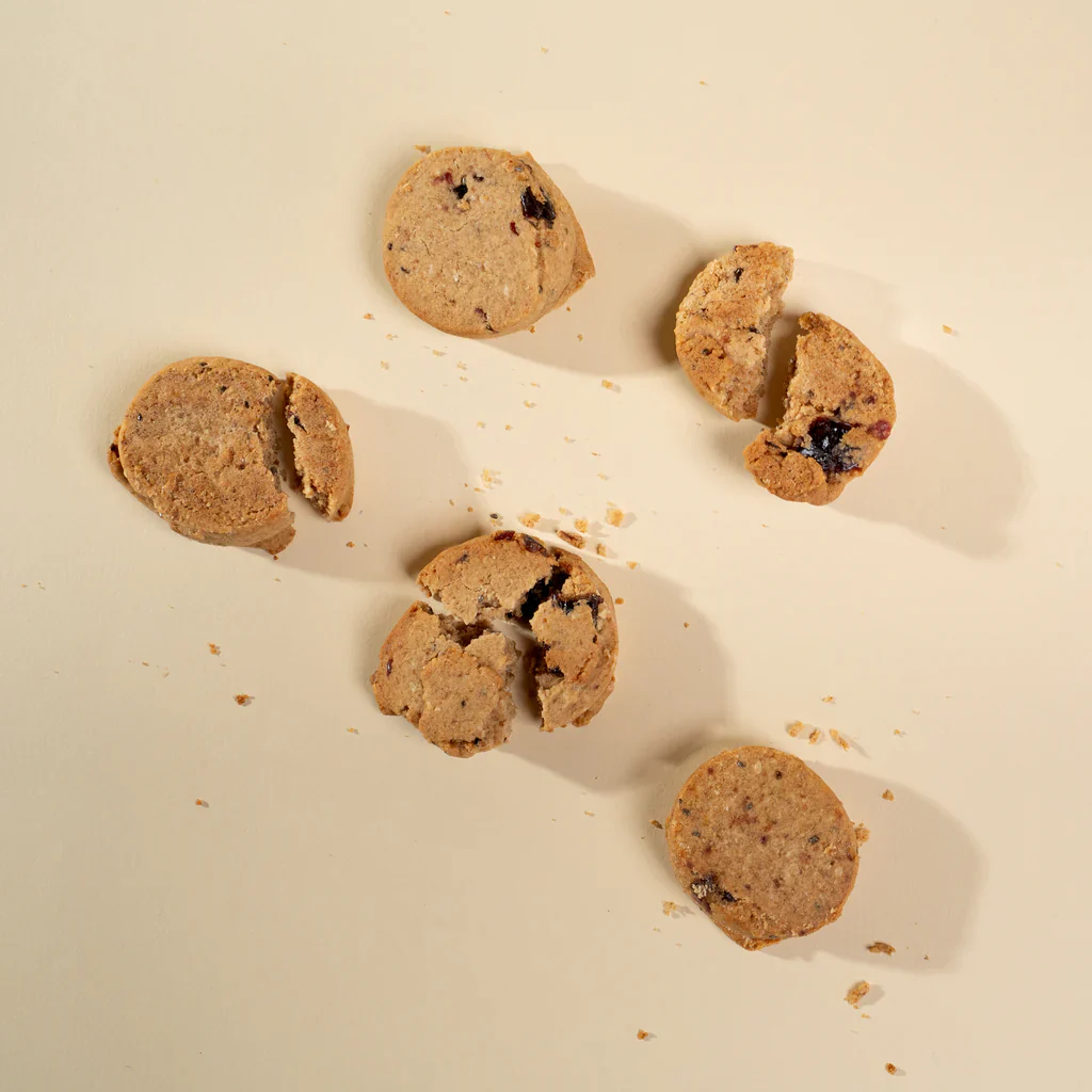 Mama Biscuits - Gluten Free Currant and Coconut - Image 3