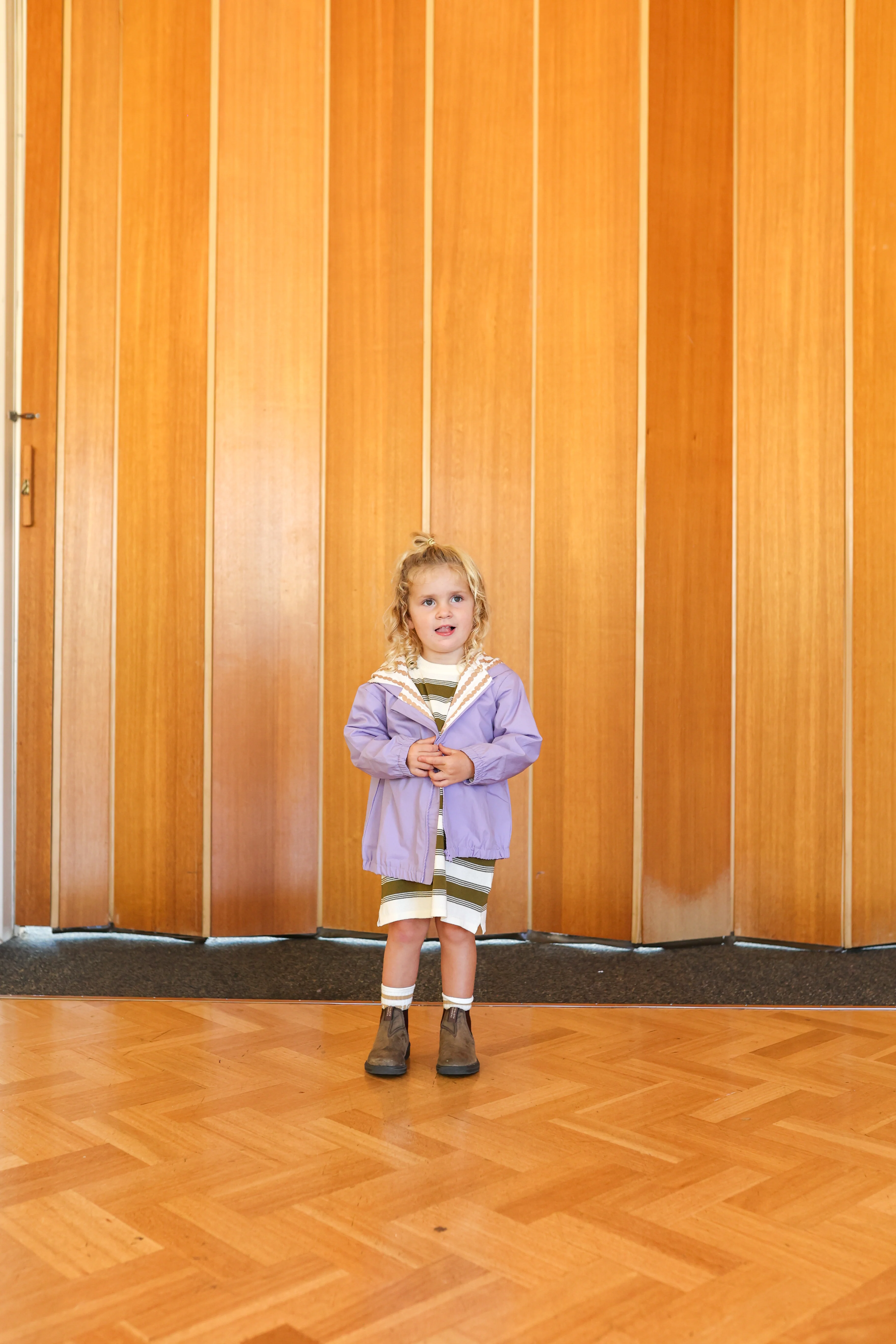 Wind Breaker - Iris - Image 3