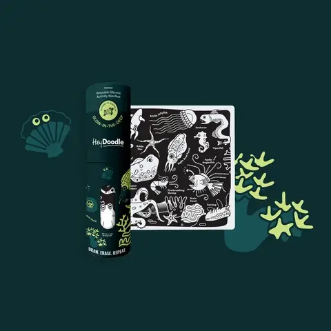 Glow-in-the-deep Mini Colouring & Doodle Mat