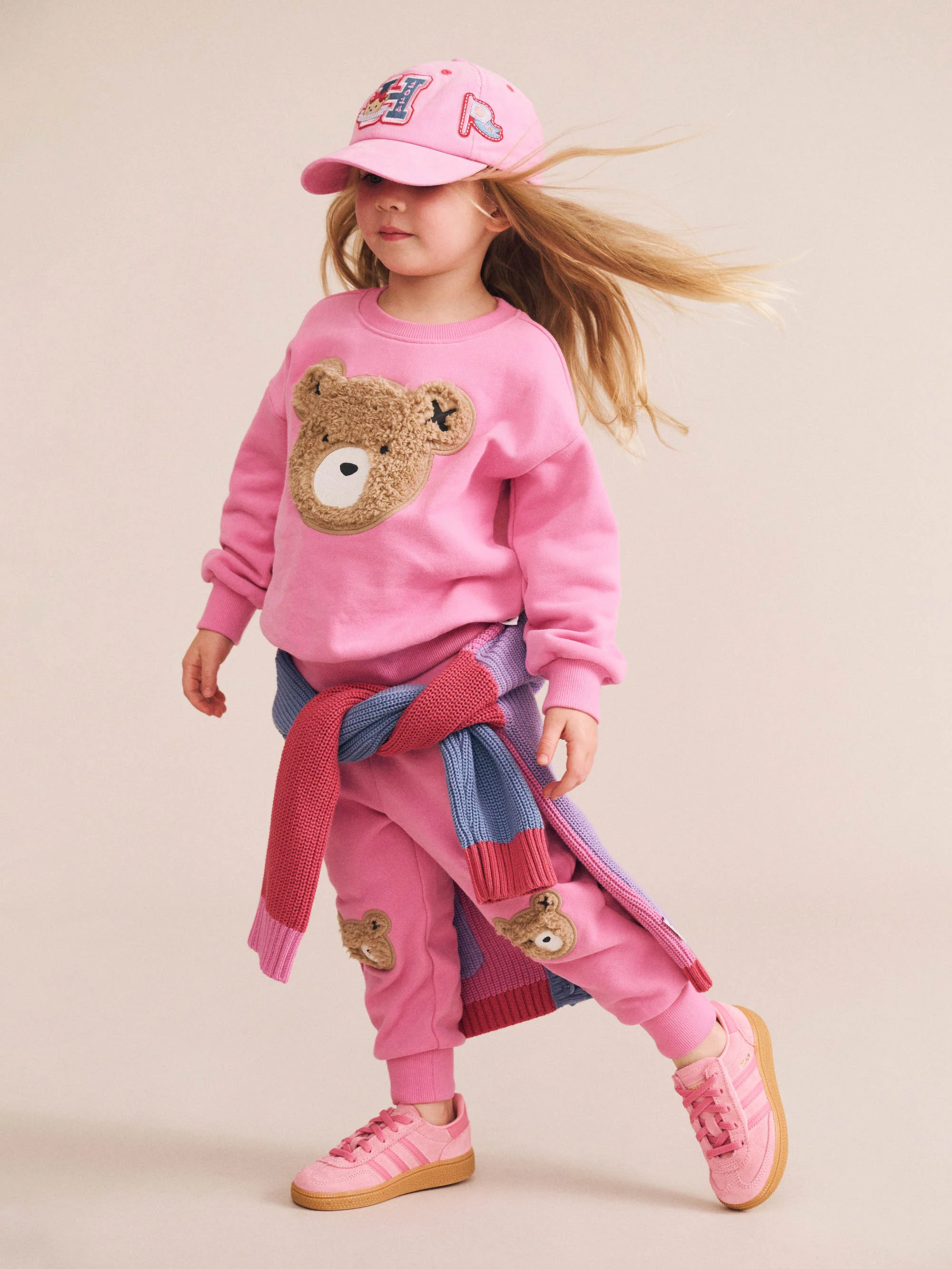 Furry Huxbear Sweatshirt - Strawberry - Image 2