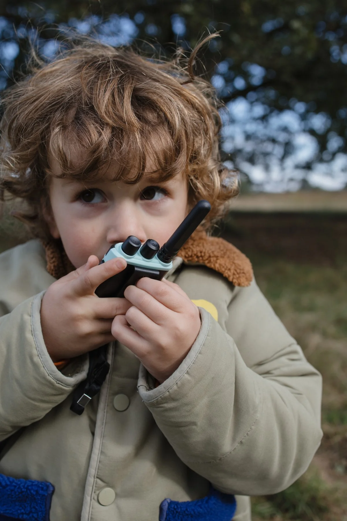Kidytalk - Long Range Walkie-Talkie - Natural/Cyan - Image 9