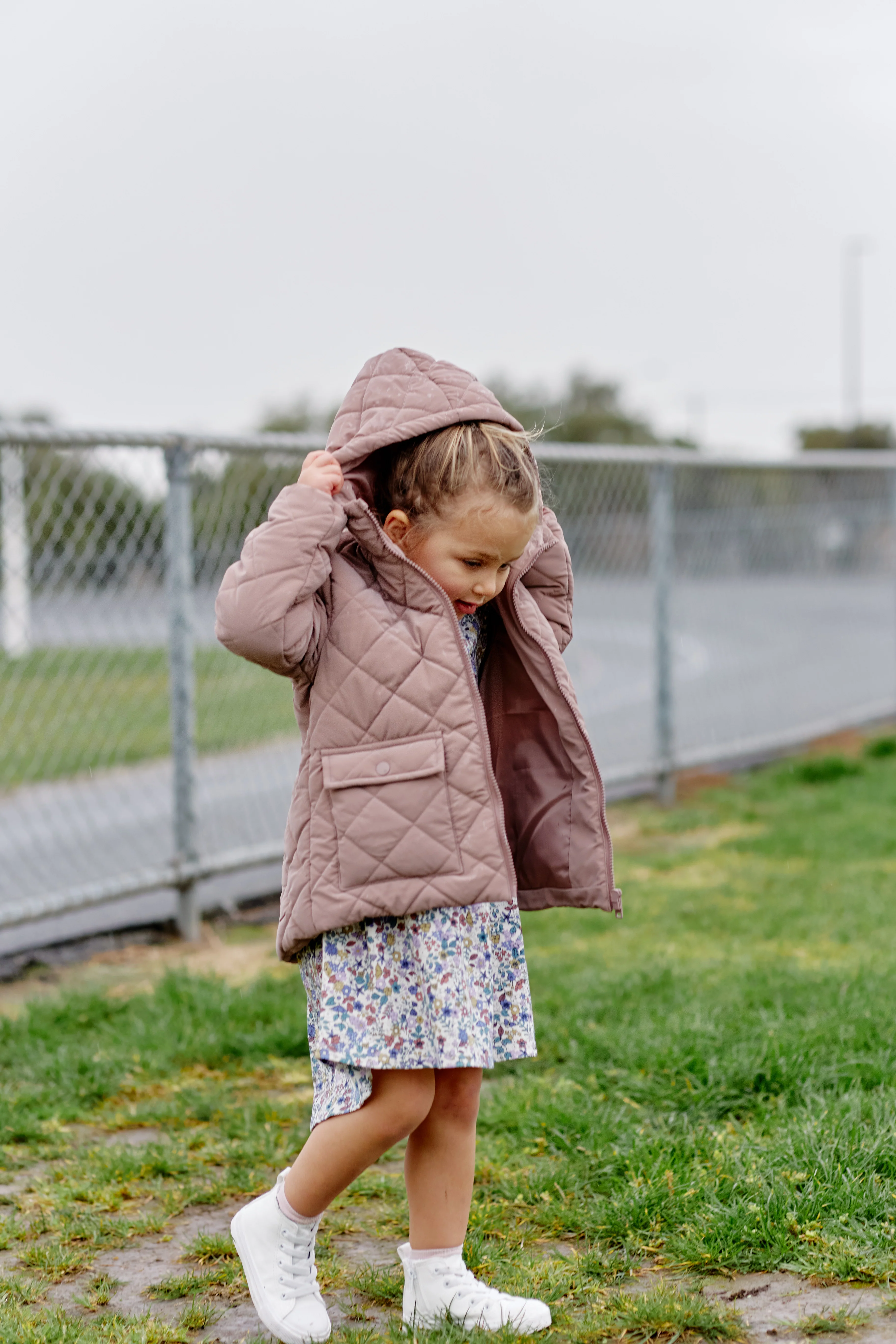 Milky Zip Puffer Jacket - Quilted - Image 2