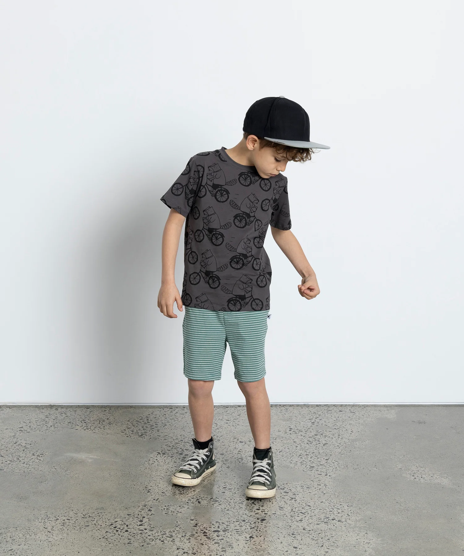Minti Biking Beavers Tee - Dark Grey - Image 2