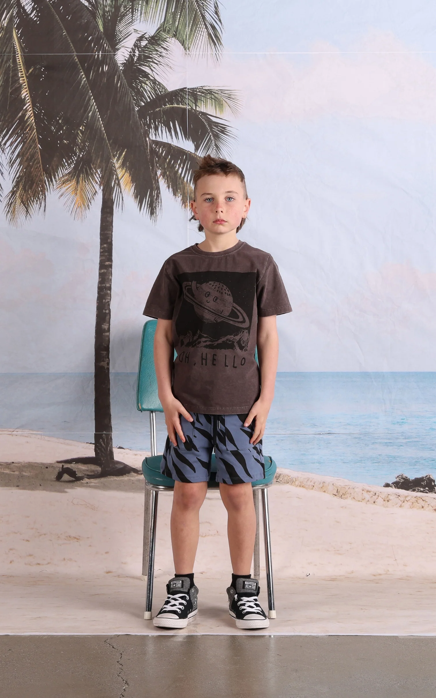 Minti Friendly Saturn Tee - Black Wash - Image 2