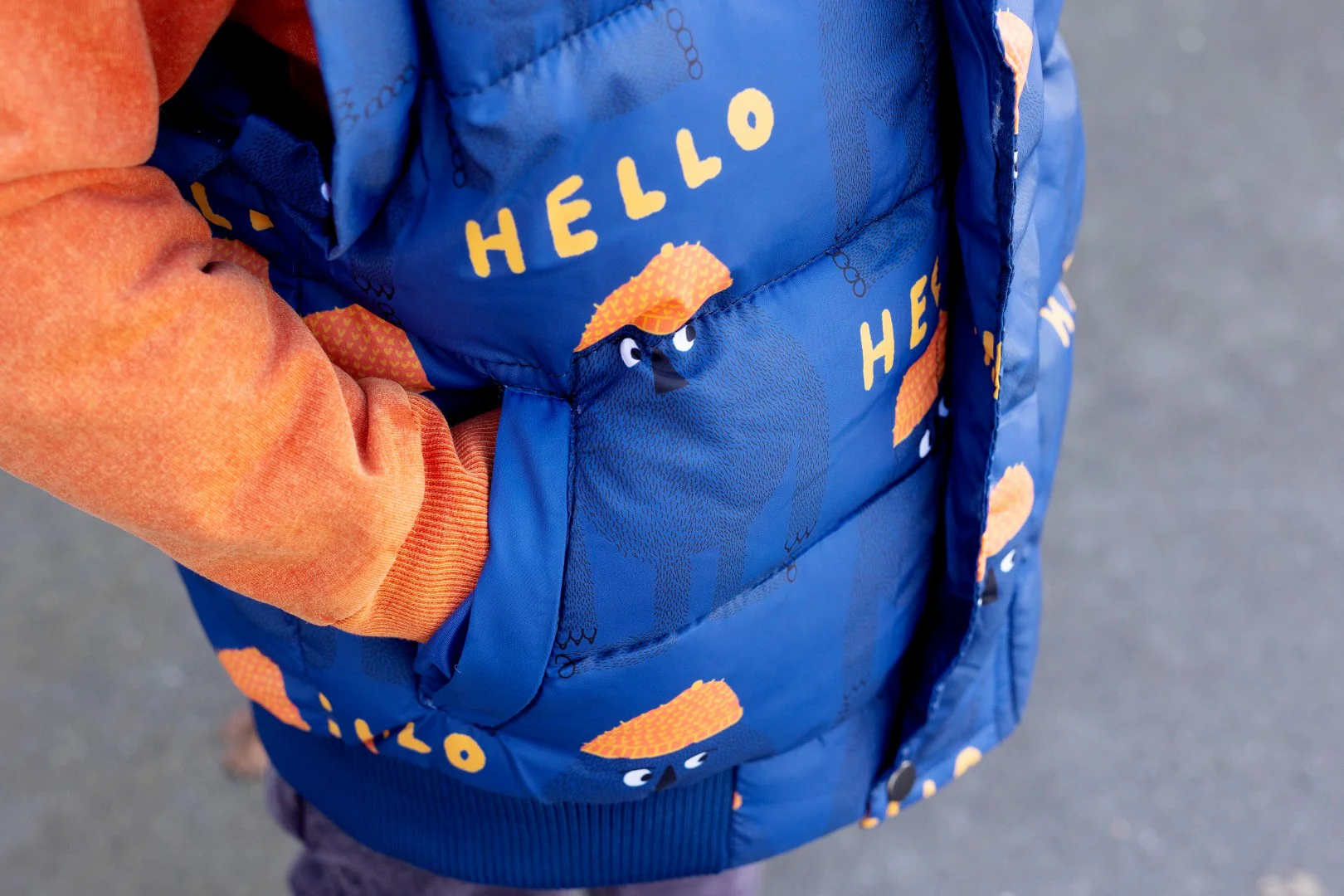 Minti Hello Yeti Puffa Jacket - Navy - Image 4