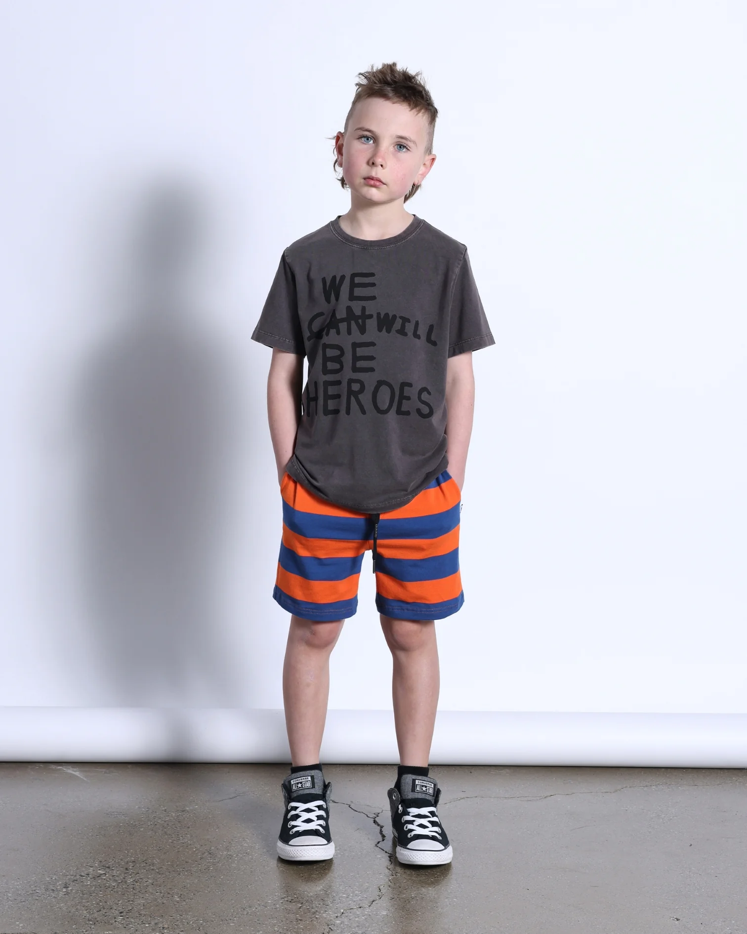 Minti Heroes Tee - Black Wash - Image 3