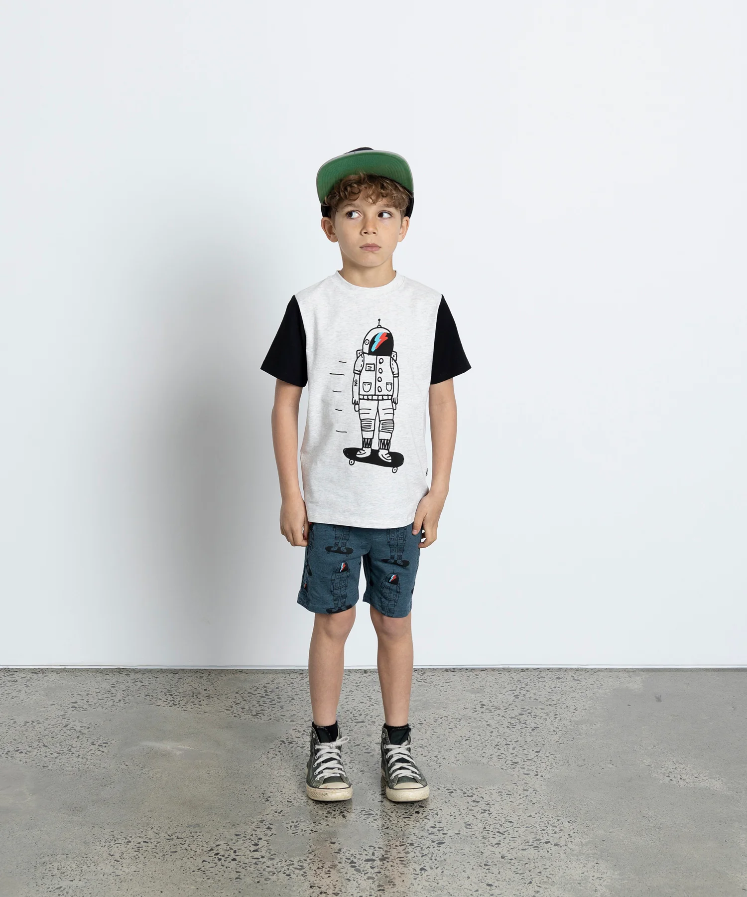 Minti Skater-naut Tee - White Marle/Black - Image 2