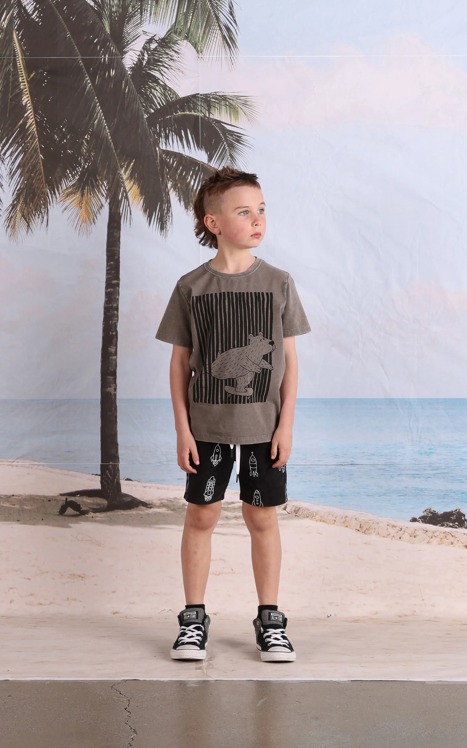 Minti Woodland Bear Tee - Grey Wash - Image 2