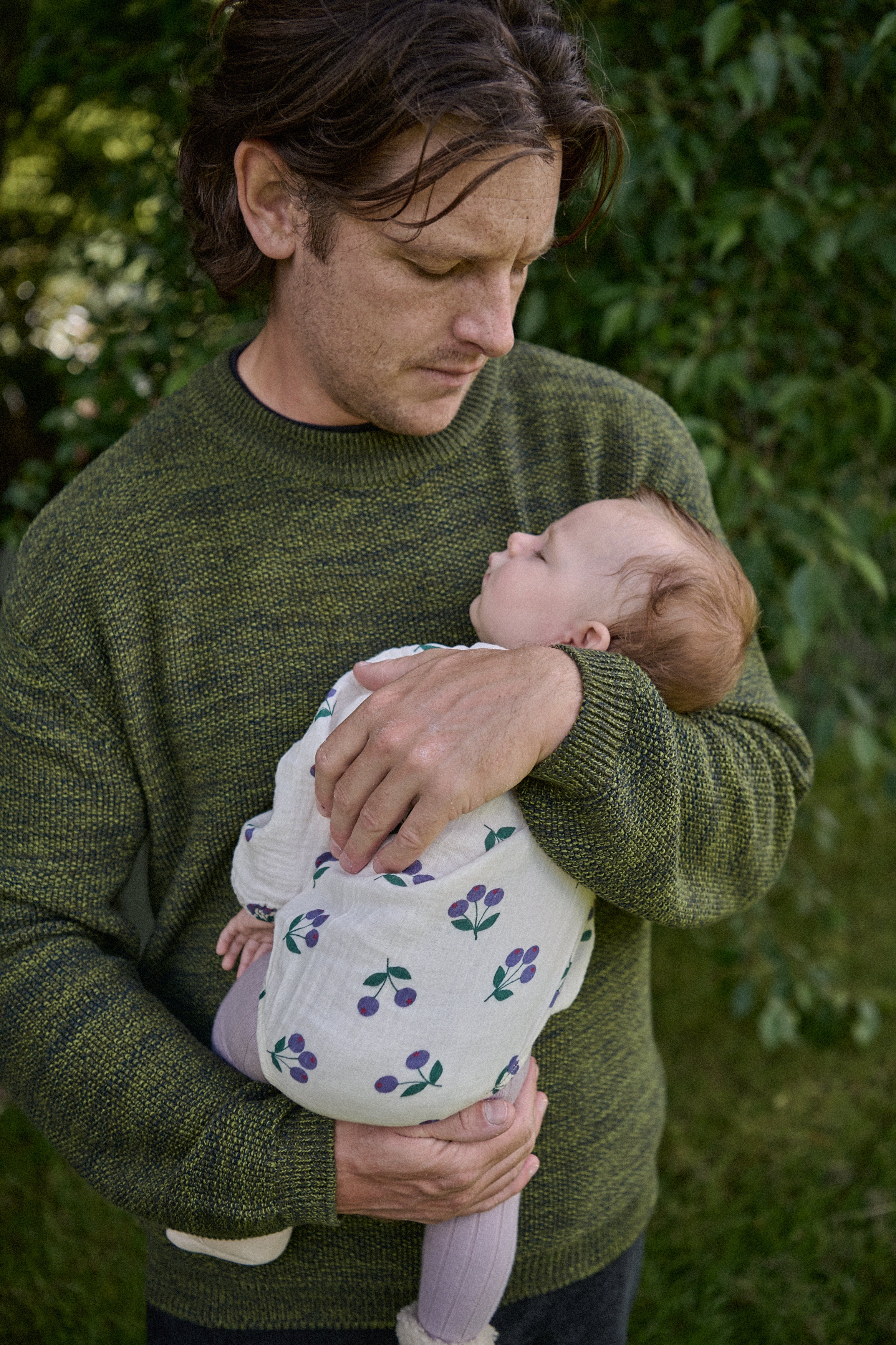 Meadow Bodysuit Muslin - Winter Berry Natural Print - Image 3