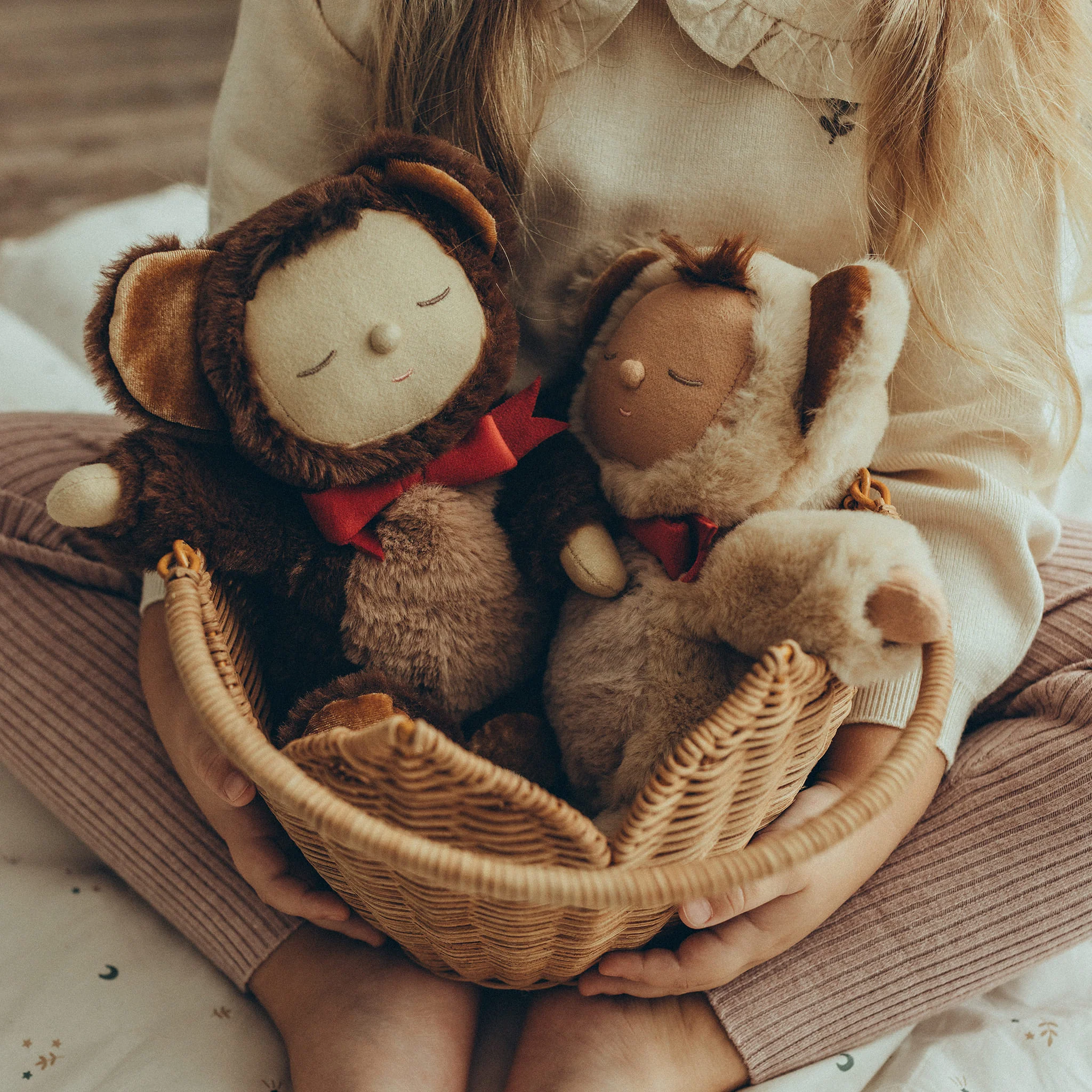 Cozy Dinkum Teddy Twiggy - Cocoa - Image 3