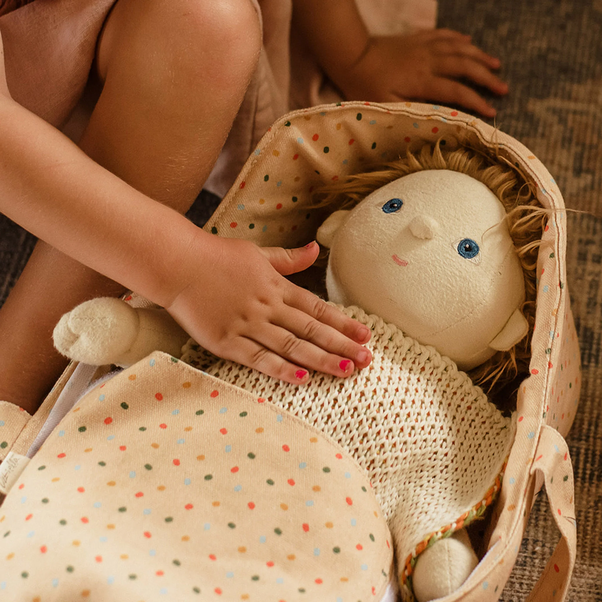 Dinkum Doll Carry Cot - Gumdrop - Image 2