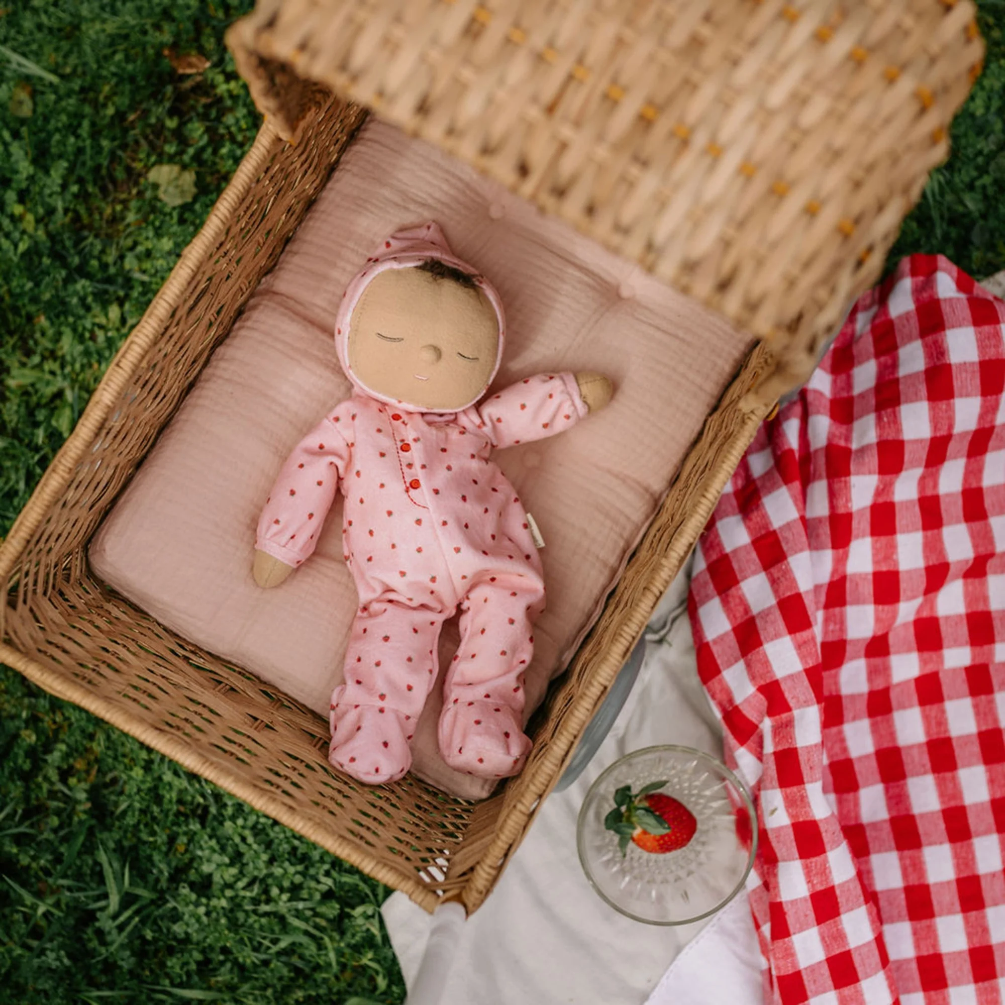 Dozy Dinkum Doll Pip - Strawberry - Image 5