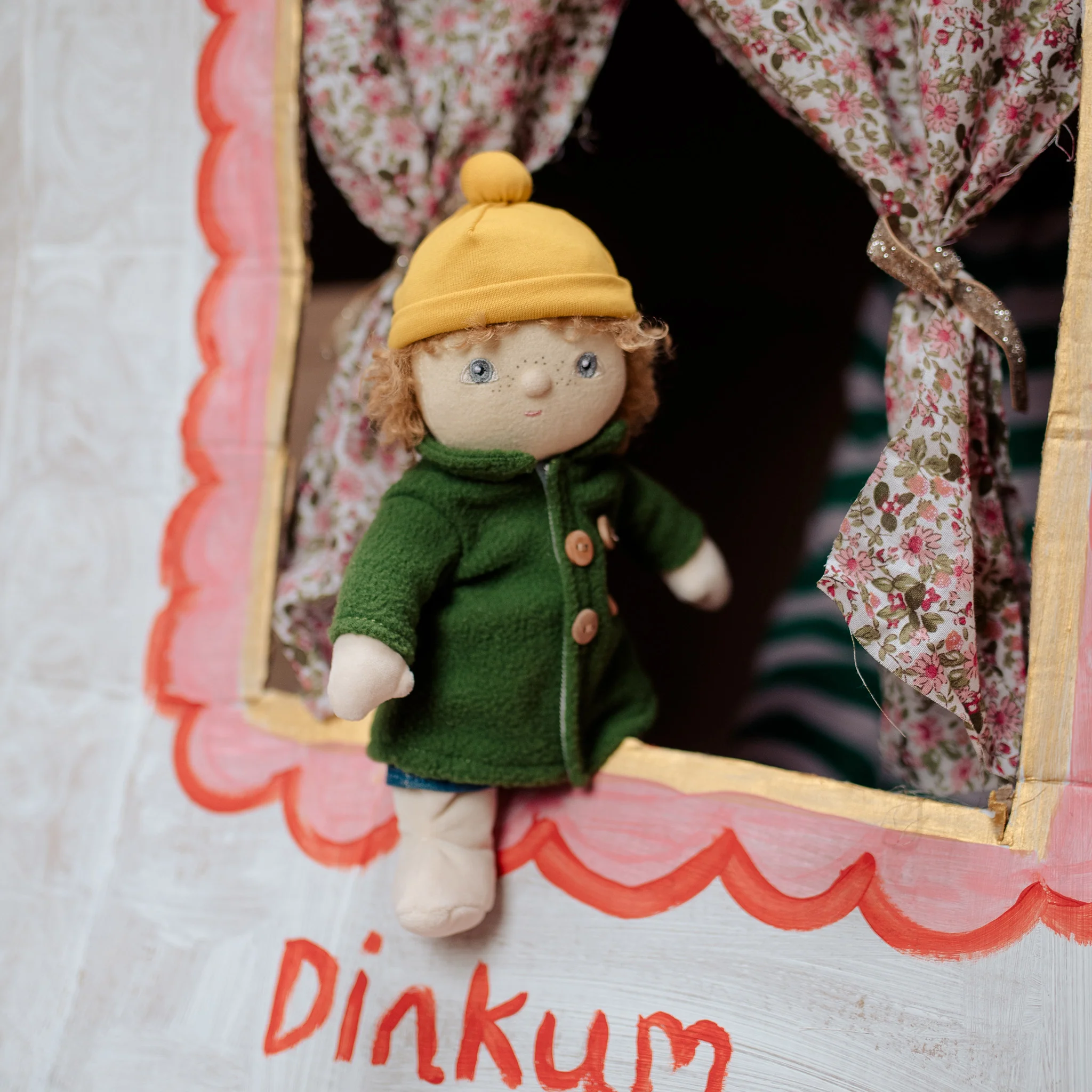 Dress Me Dinky - Charlie Chestnut - Image 6