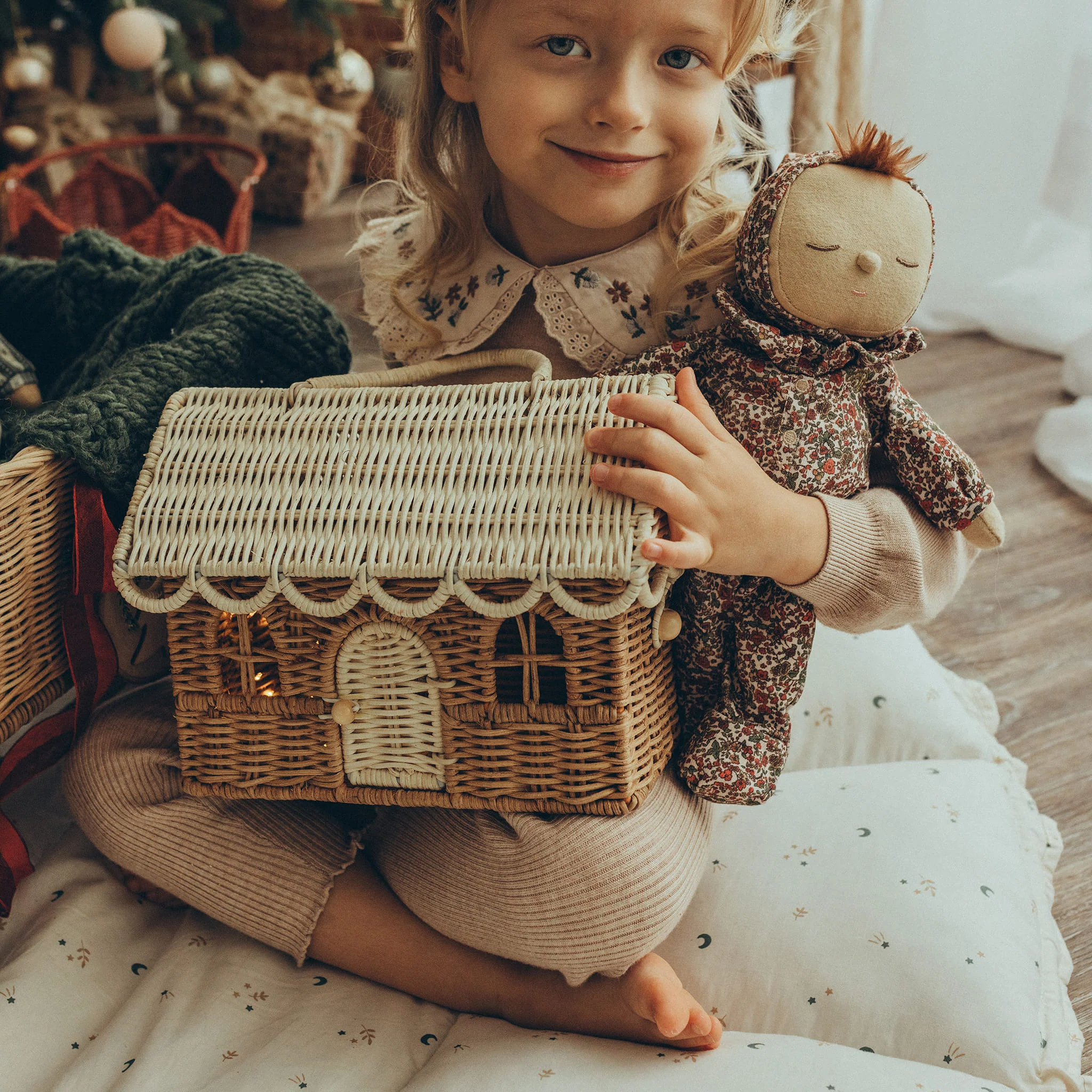 Gingerbread Casa Clutch - Natural/Straw - Image 2