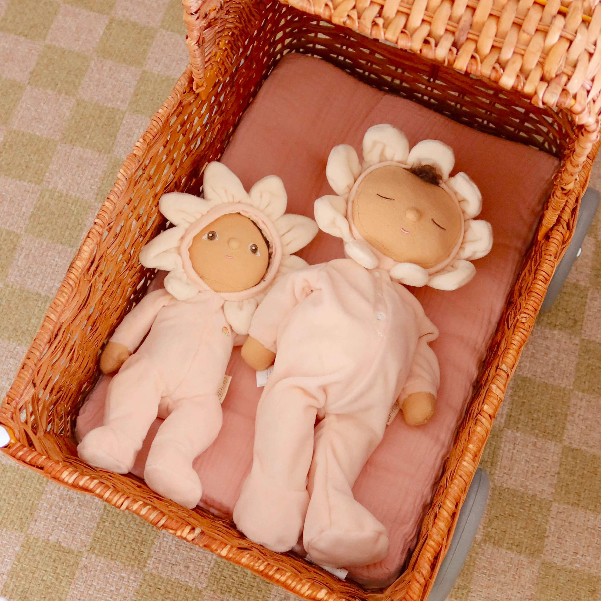 Limited Edition Dozy Dinkum Doll - Tootsie Gardenia - Image 8