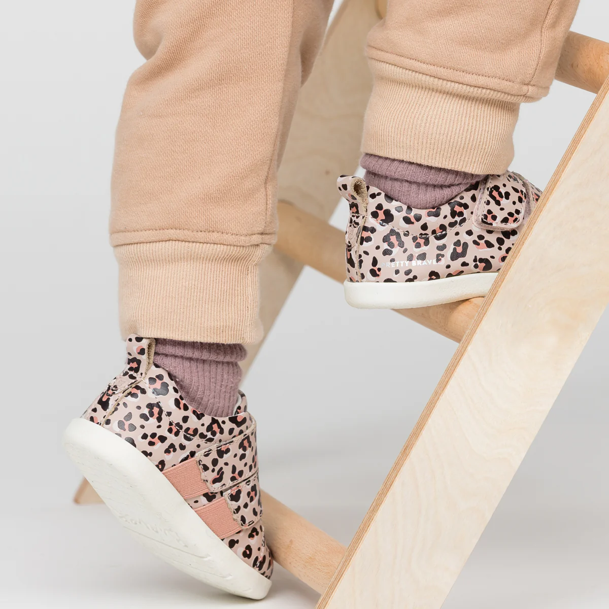 Pretty Brave First Walker Brooklyn - Leopard - Image 2