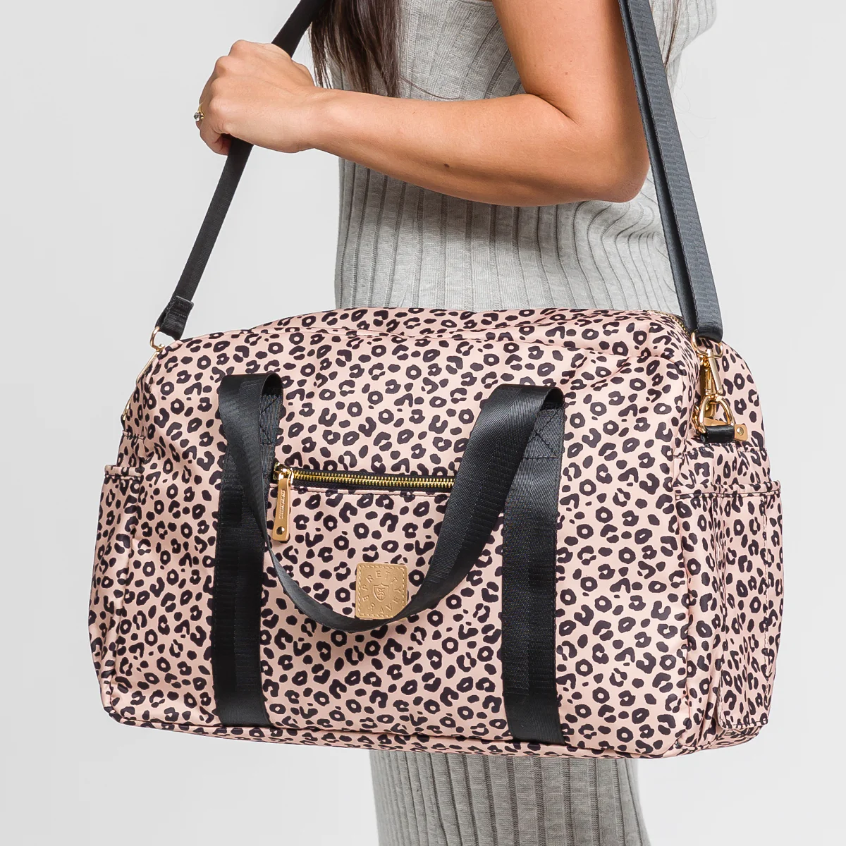 Pretty Brave Stella Baby Bag - Leopard - Image 2