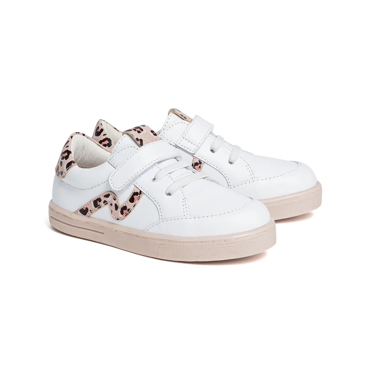 Pretty Brave XO Trainer - White/Blush
