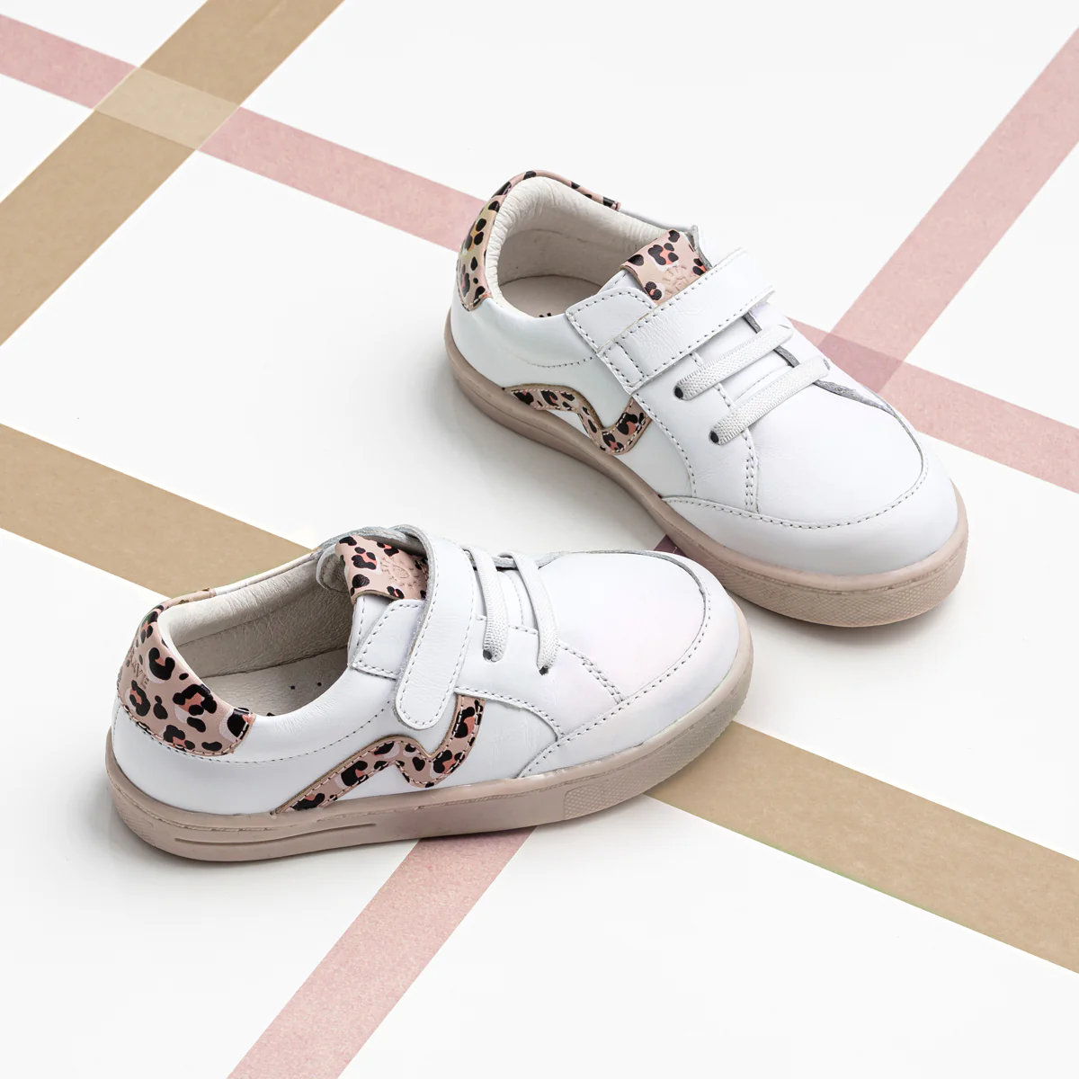 Pretty Brave XO Trainer - White/Blush - Image 7