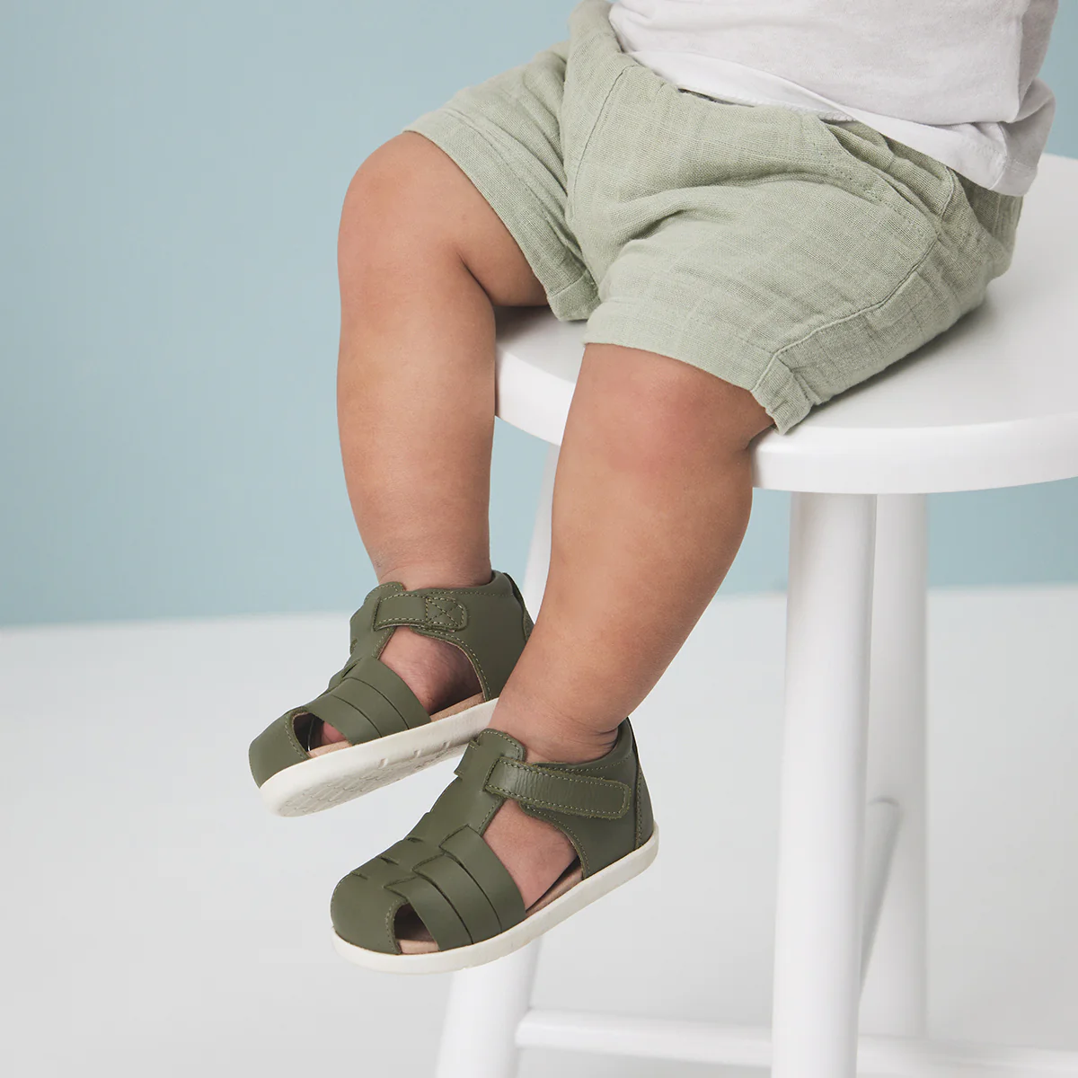 Pretty Brave Billie - Khaki - Image 2