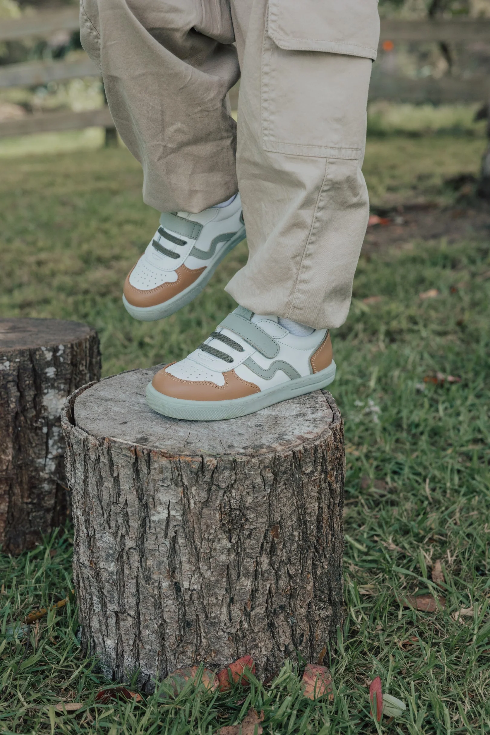 XO Trainer Sage/Tan Combo - Image 2