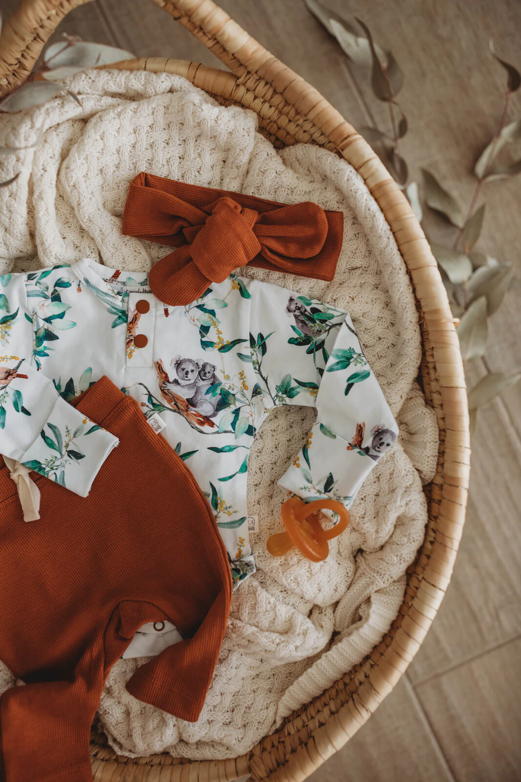 Snuggle Hunny Kids Long Sleeve Bodysuit - Eucalypt - Image 8