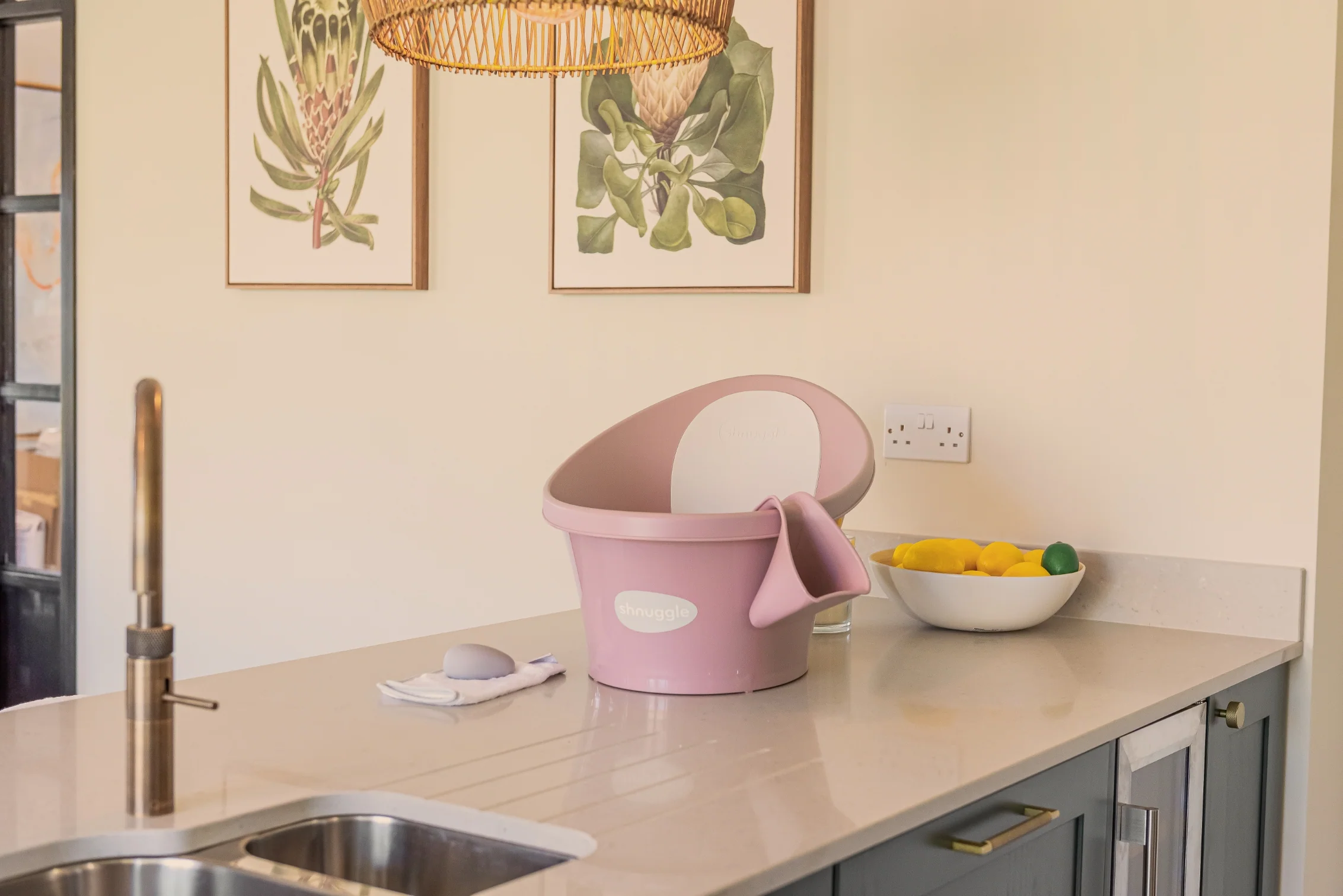 Baby Bath with Plug - Blossom - Image 4