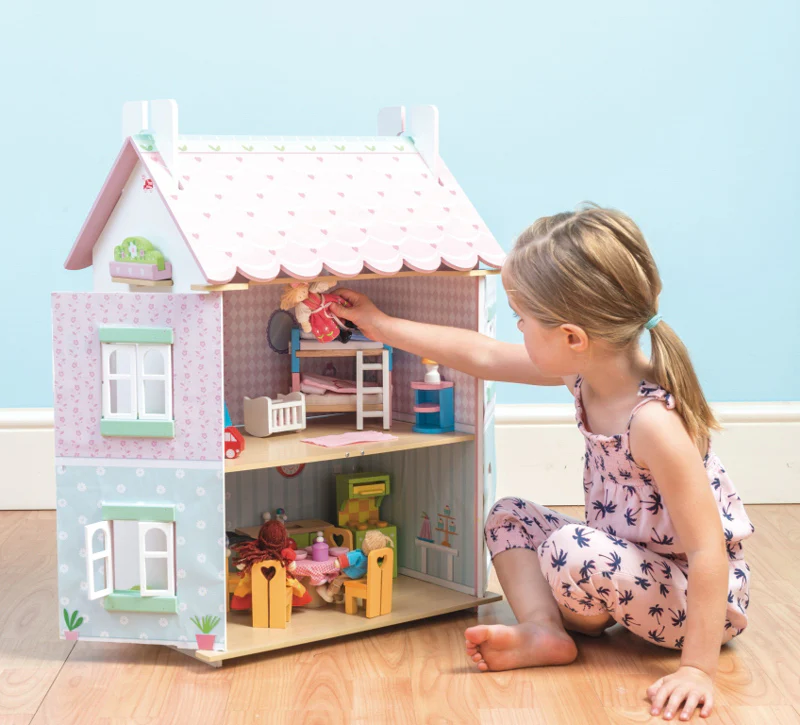 Daisylane Sweetheart Cottage Doll House - Comes furnished - Image 4