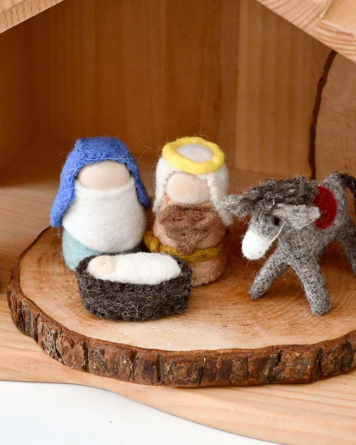Felt Nativity Peg Dolls Set - Image 5