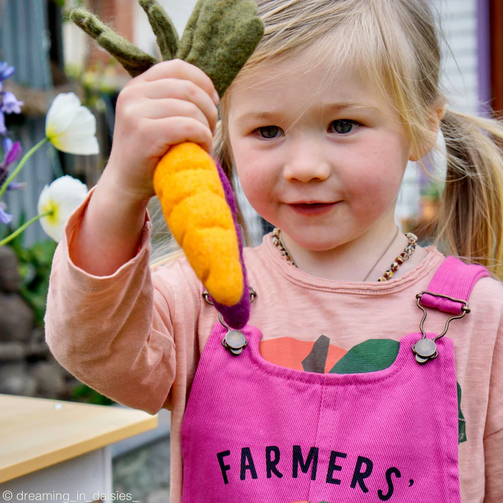 Felt Orange Carrot - Image 3