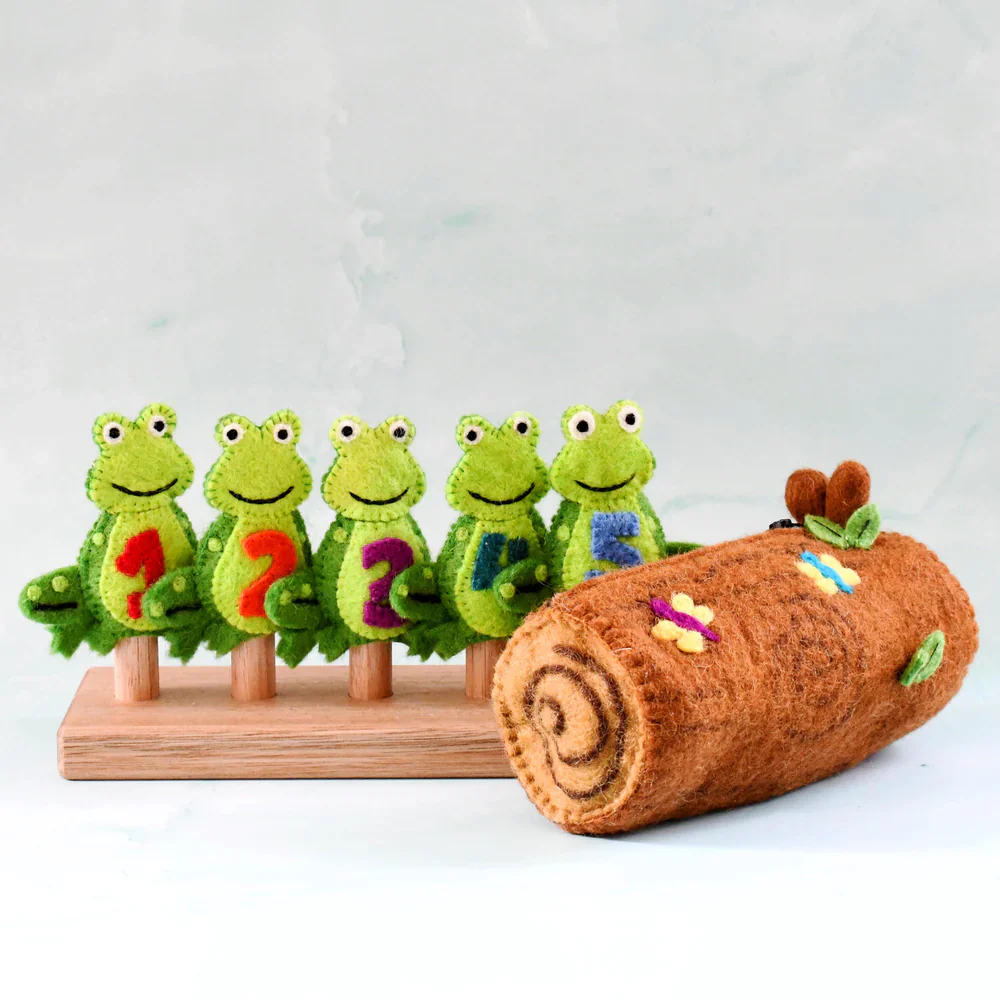 Finger Puppet Set - 5 Little Speckled Frogs with Log - Image 2