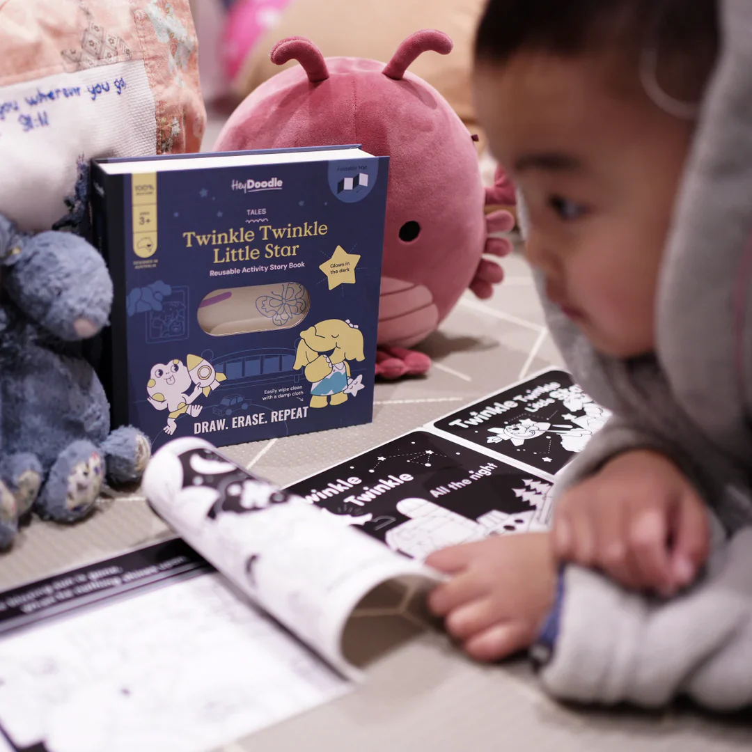 Twinkle Twinkle Little Star Tales - Reusable Colouring Book - Image 5