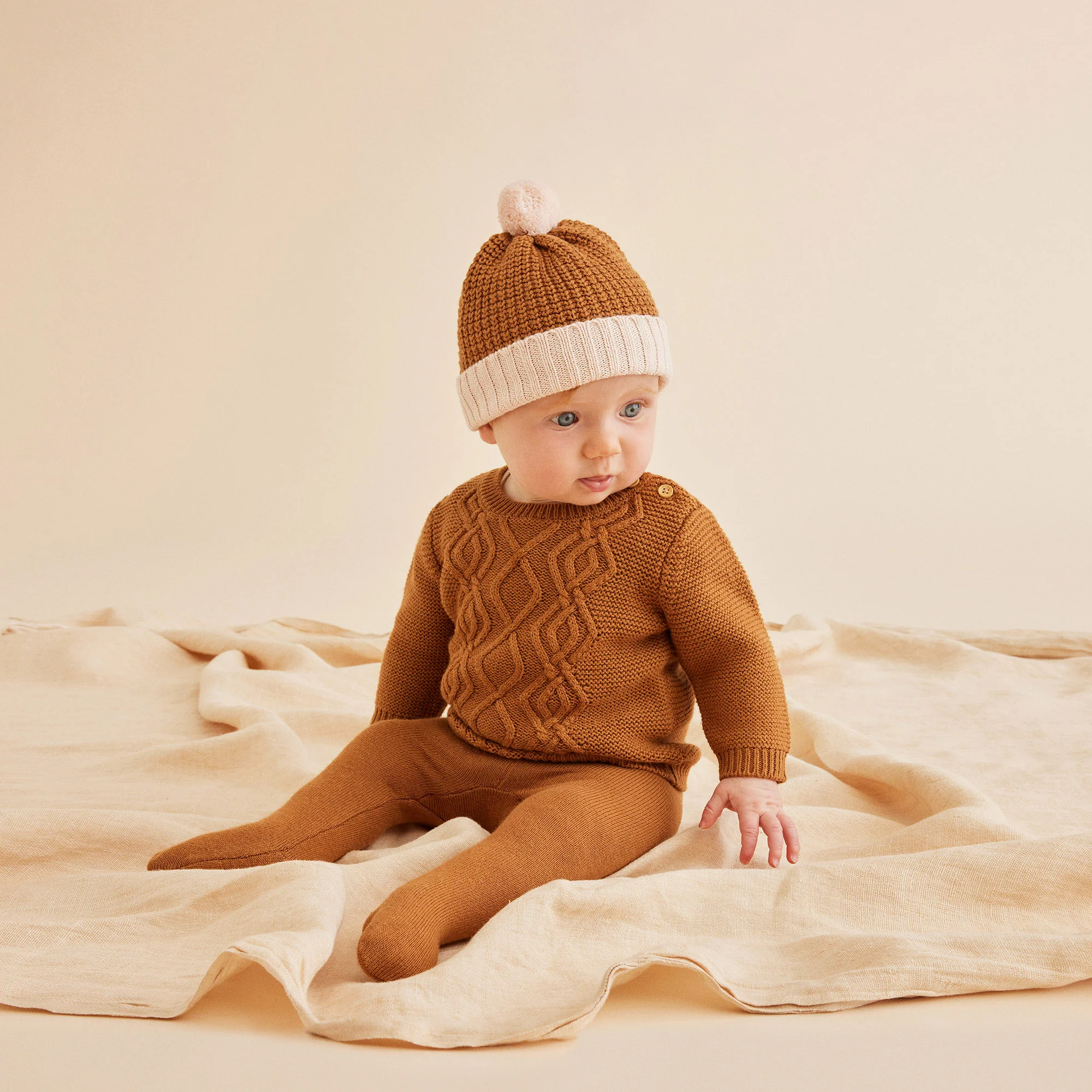 Knitted Legging with Feet - Spice - Image 2