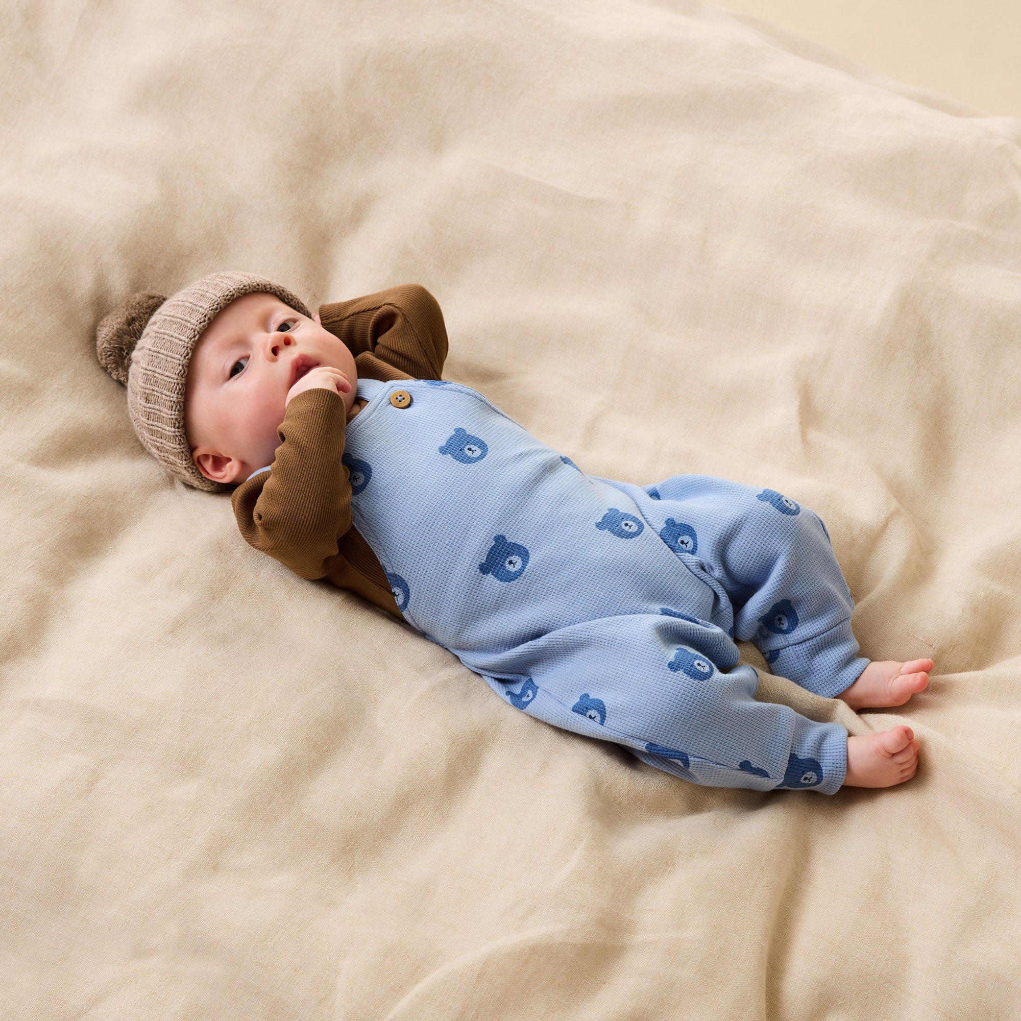 Nutmeg Organic Rib Long Sleeved Bodysuit - Image 2